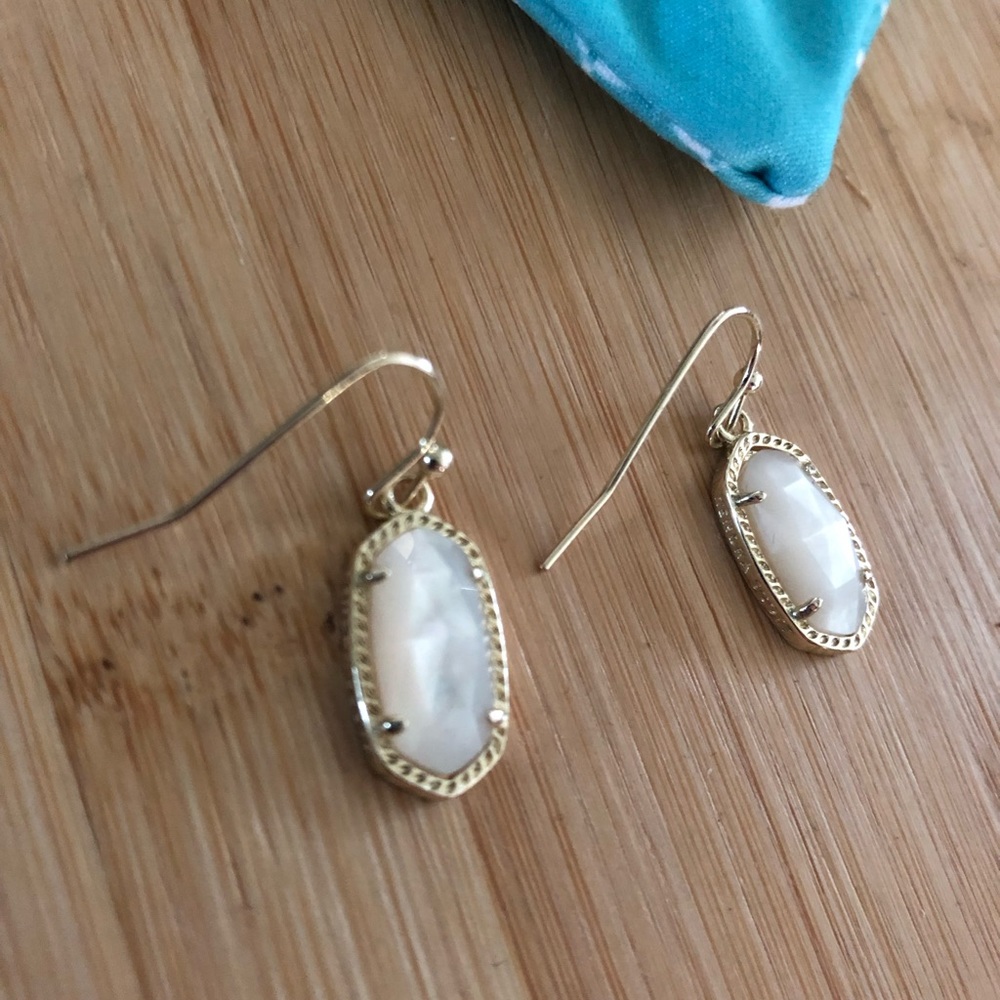 Kendra Scott Lee Mother of Pearl earrings